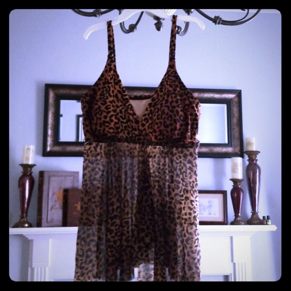 Sheer flowy bathingsuit top